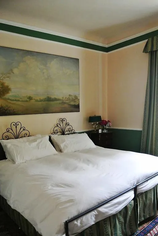 Palazzo Zecchino B&B ジェノヴァ 3*,